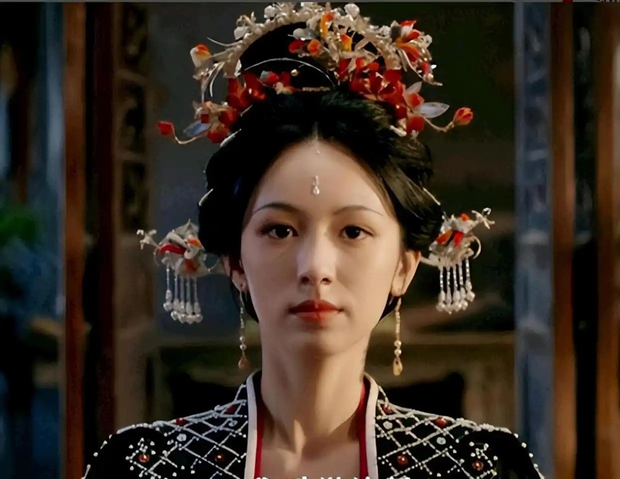 《兰香如故》谭松韵分饰沈嘉兰和许兰香，刘学义演林锦岐，桐华和箫楼编剧，改的是禾晏山那本兰香缘，把重生