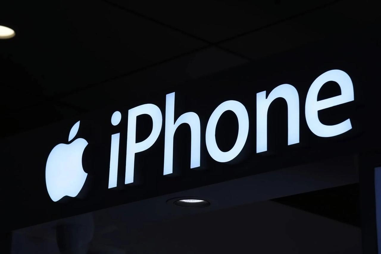 存储涨价，苹果也顶不住了苹果最近宣布，由于成本压力，上调了包括Mac、iPad