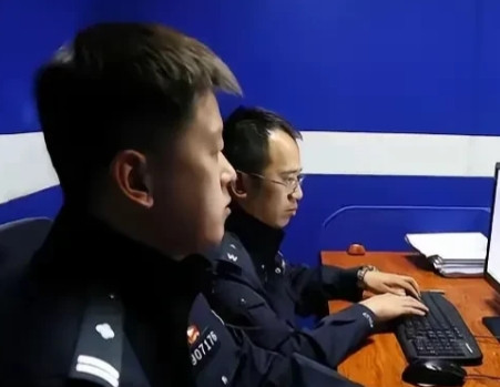 河南一女子晚上睡觉时，梦见她和男同事翻云覆雨，第二天起来浑身酸痛，认定是男同事对
