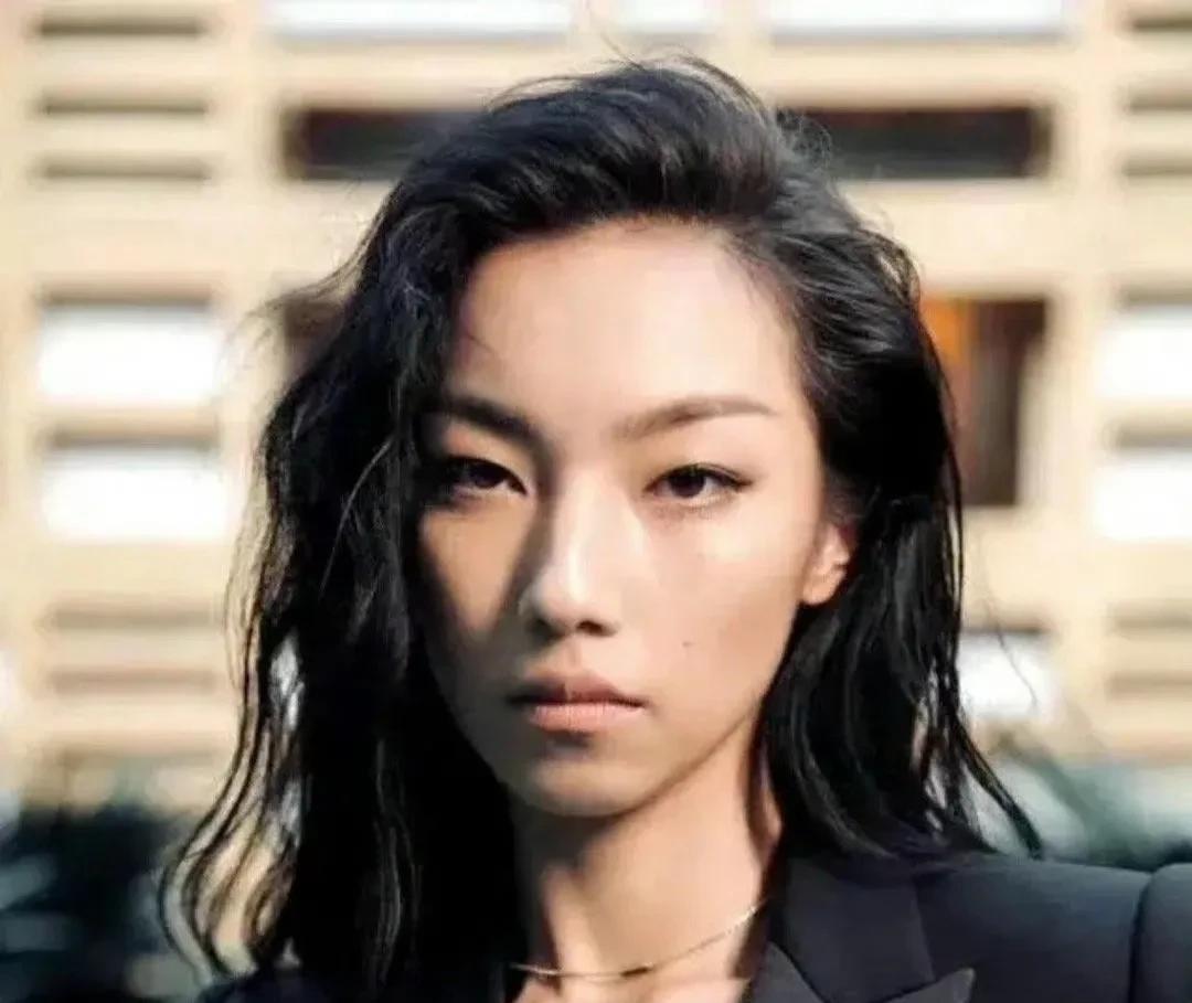 那尔那茜和科尔沁夫的事情，真的给所有人提了个醒，无论你多有钱，无论你多有背景