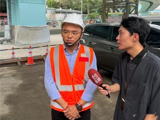 恭喜台湾人可以不受鞭刑了因为国民党提的鞭刑公投被否了提案的洪孟楷很生气