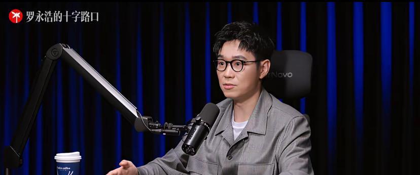 被大公司开除那天，他才知道自己终于自由了。大鹏在搜狐的最后一次争吵，是为《煎饼