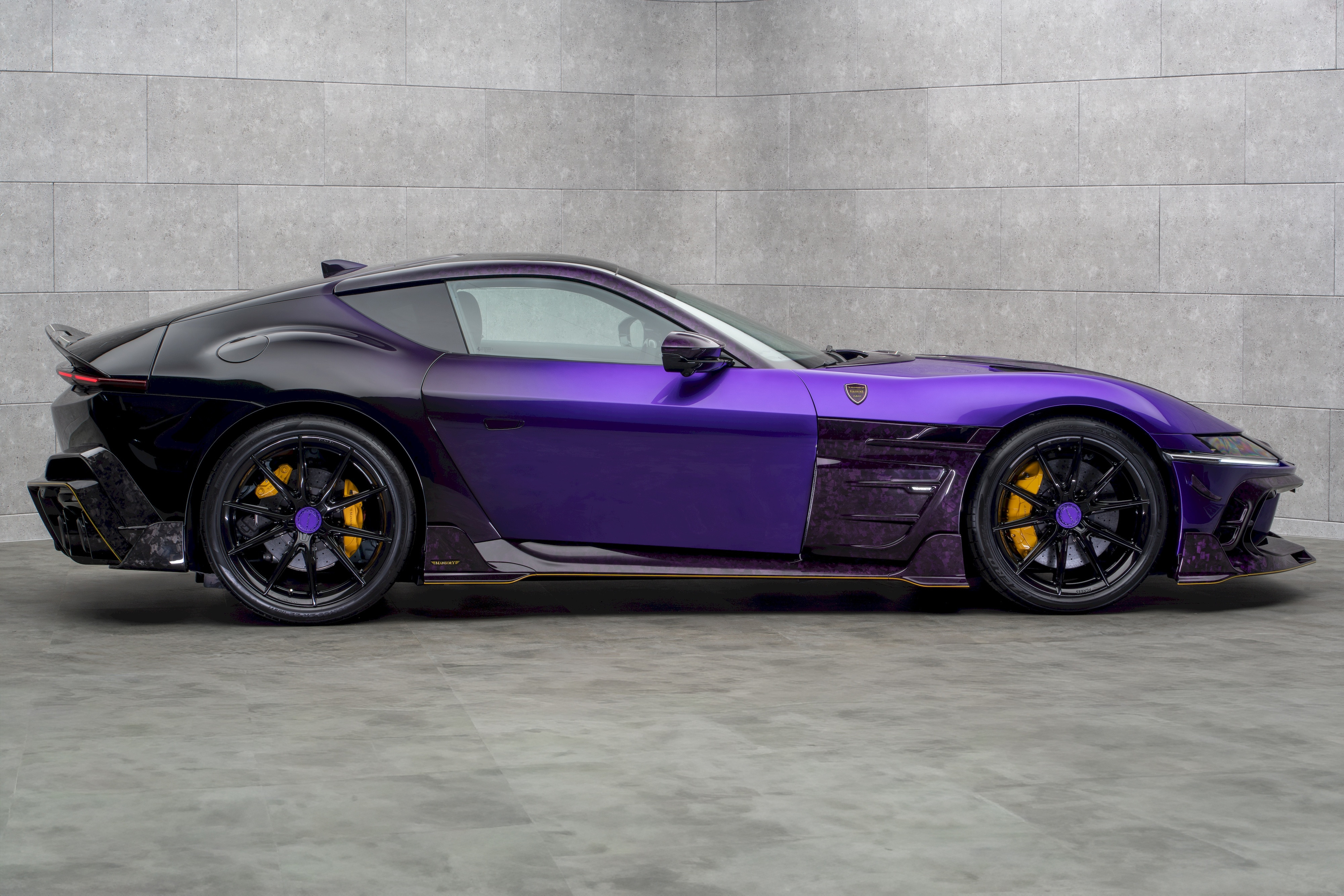 MansoryEquestre（Ferrari12Cilindri）法拉利