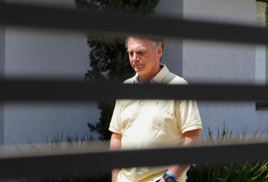 27年铁窗！巴西前总统博索纳罗入狱，曾策划暗杀卢拉+毁镣铐欲逃11月25日