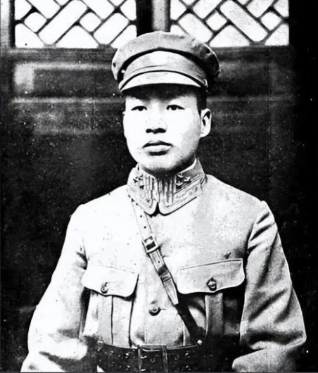叔侄反目成仇！数十万大军血洗巴蜀，川军最惨内战内幕曝光！民国初期的四川，大大小