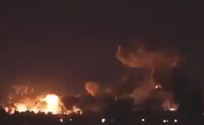 除了美以和伊朗打的很热闹之外，巴基斯坦和塔利班也丝毫不逊色。据说巴基斯坦战机偷袭