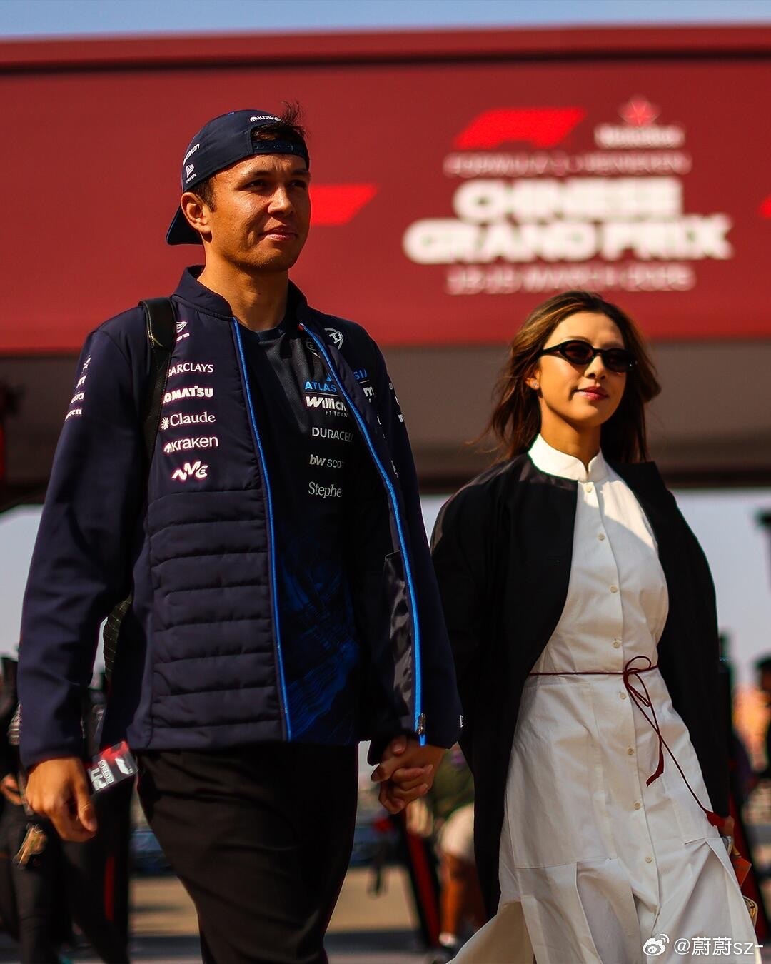 中国女婿阿尔本准备成都办婚宴💍F1车手阿尔本将与中国高尔夫选手何沐妮在成都举办