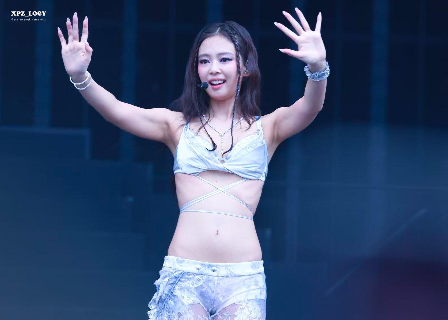 JennieSummerSonic大阪场高清站姐图真的好漂亮Jennie大阪