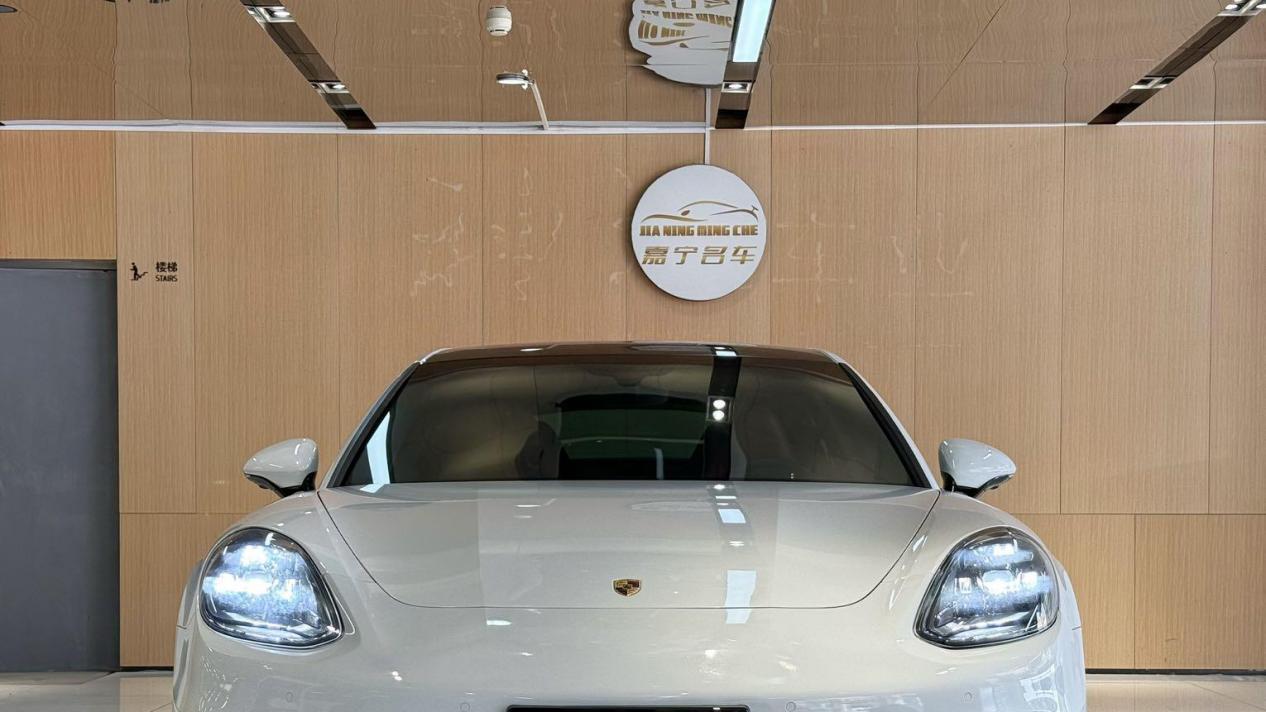 2019款保时捷Panamera,西装暴徒也能兼顾家用,60万圆你梦想座驾