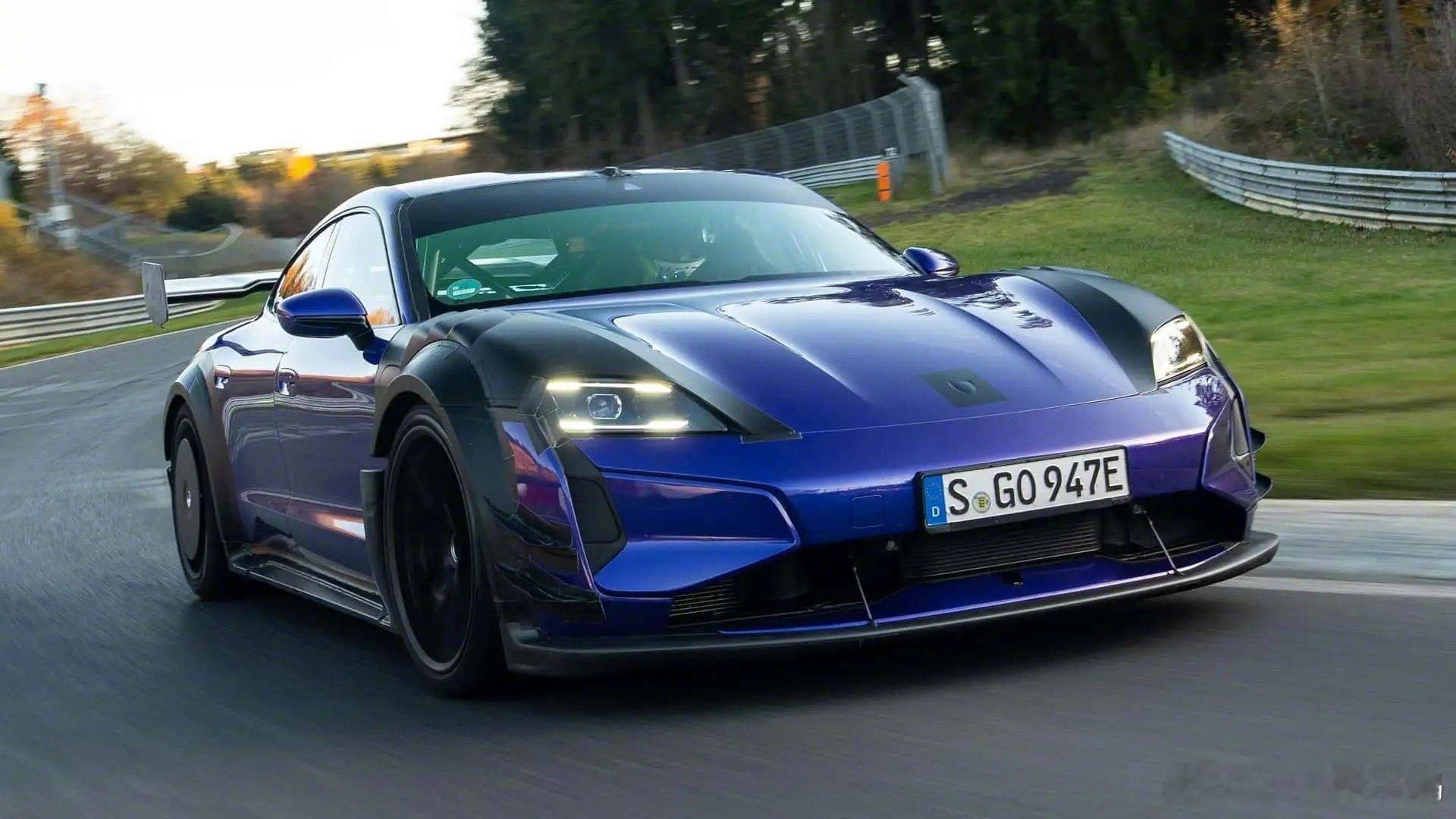 搭载Manthey套件的TaycanTurboGT，在纽北跑出6分55