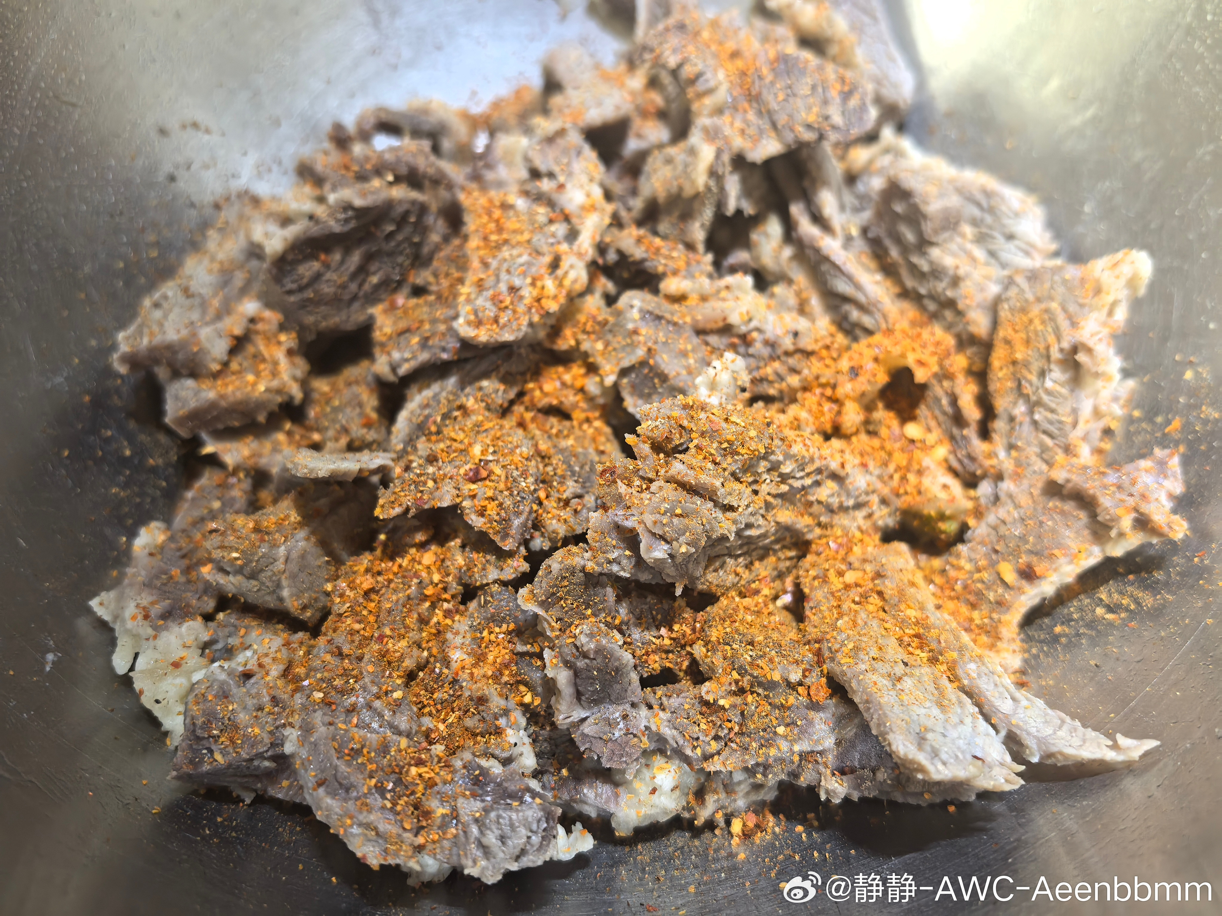 卤了一些牛肉没人吃打算做成牛肉干哈哈可能更没人吃