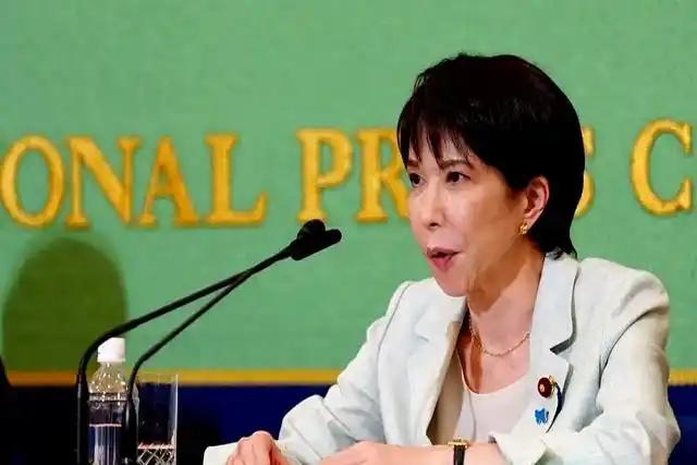 支持率跌到53%，高市早苗被“垃圾袋”压得喘不过气 5月过半，日本首相高市早