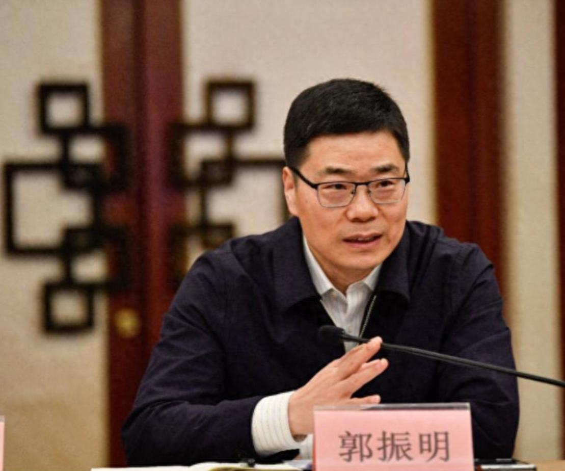 篮协主席郭振明要为亚运会篮球失利负主责！看看去年cba搞得潜力赛就知道有多外行了