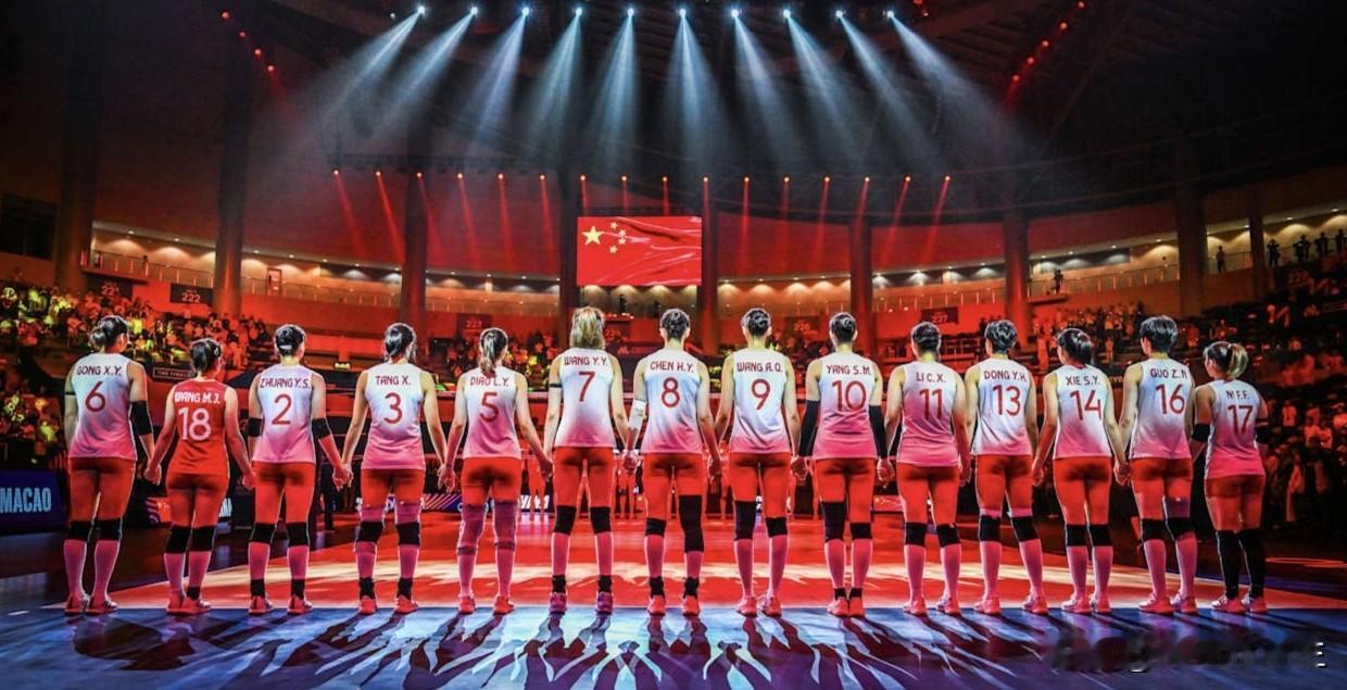 赵勇执教的这届中国女排，现在真到了至暗时刻，比2008-2012年的那个时期还要