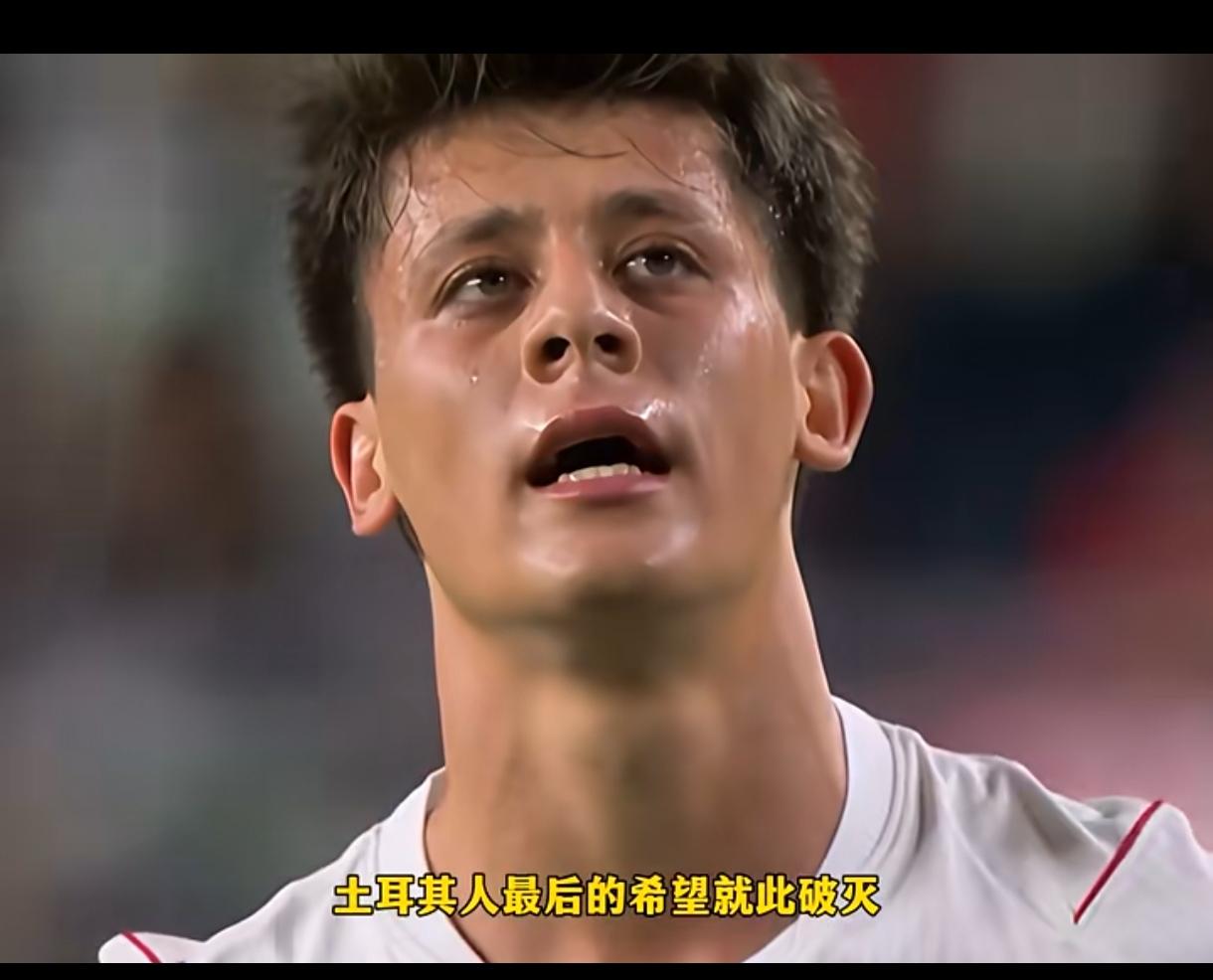 9000万欧的居莱尔，安切洛蒂早就看穿了他，不用他简直是太有先见之明了！真是难