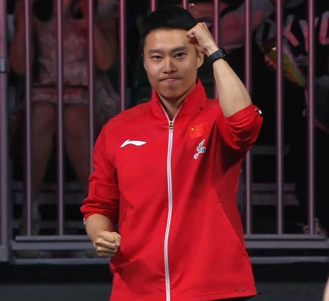 蒯曼战胜两个最强日本选手，必须要表扬她的教练于子洋。28岁的于子洋年初竞聘上岗