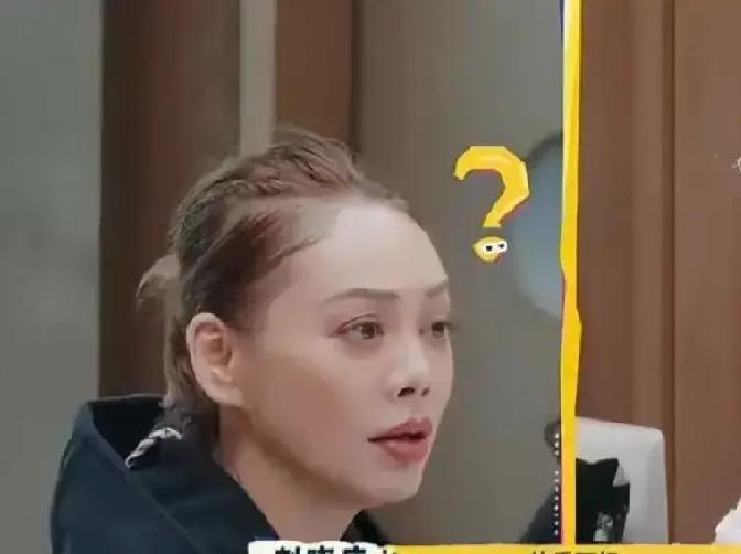 宁静当年在美国生完娃，没坐传统月子，直接冰水洗澡、出门吹风。十年后她上节目承认，