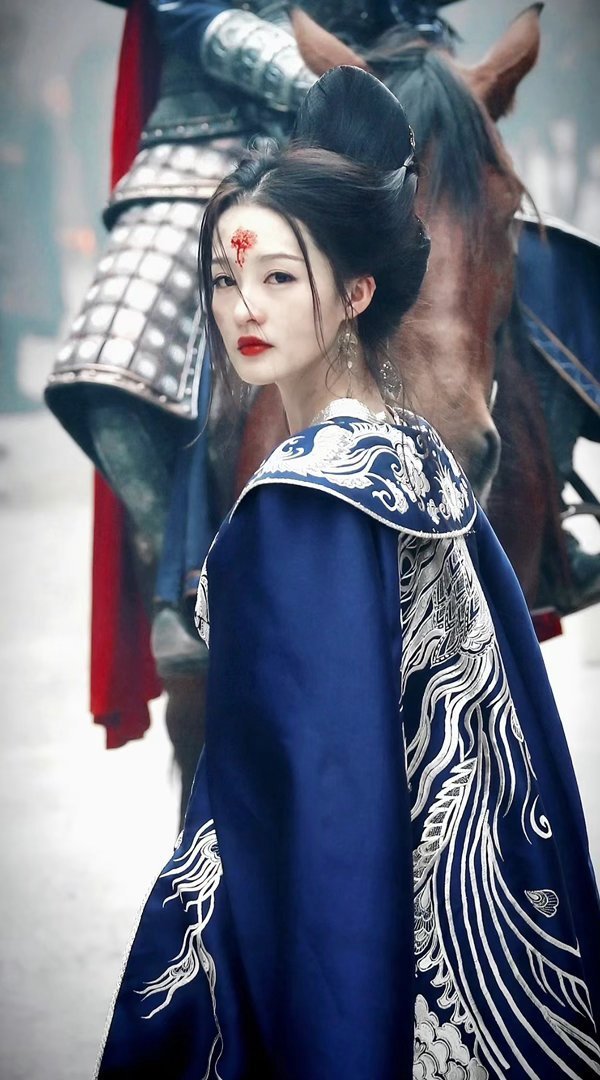 近十年古偶女配角排行TOP15李沁的元淳公主啊，当年播出的时候可太出圈了，台词出