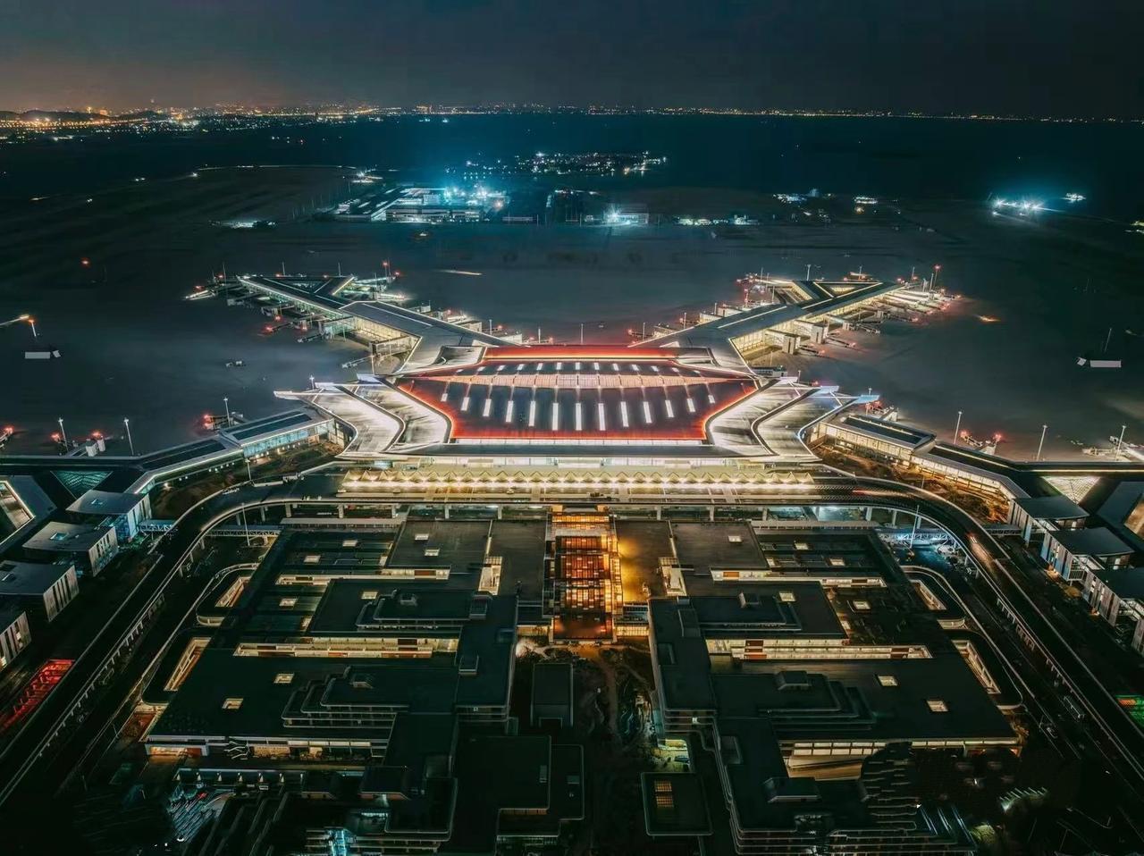 俯瞰厦门翔安国际飞机场夜景