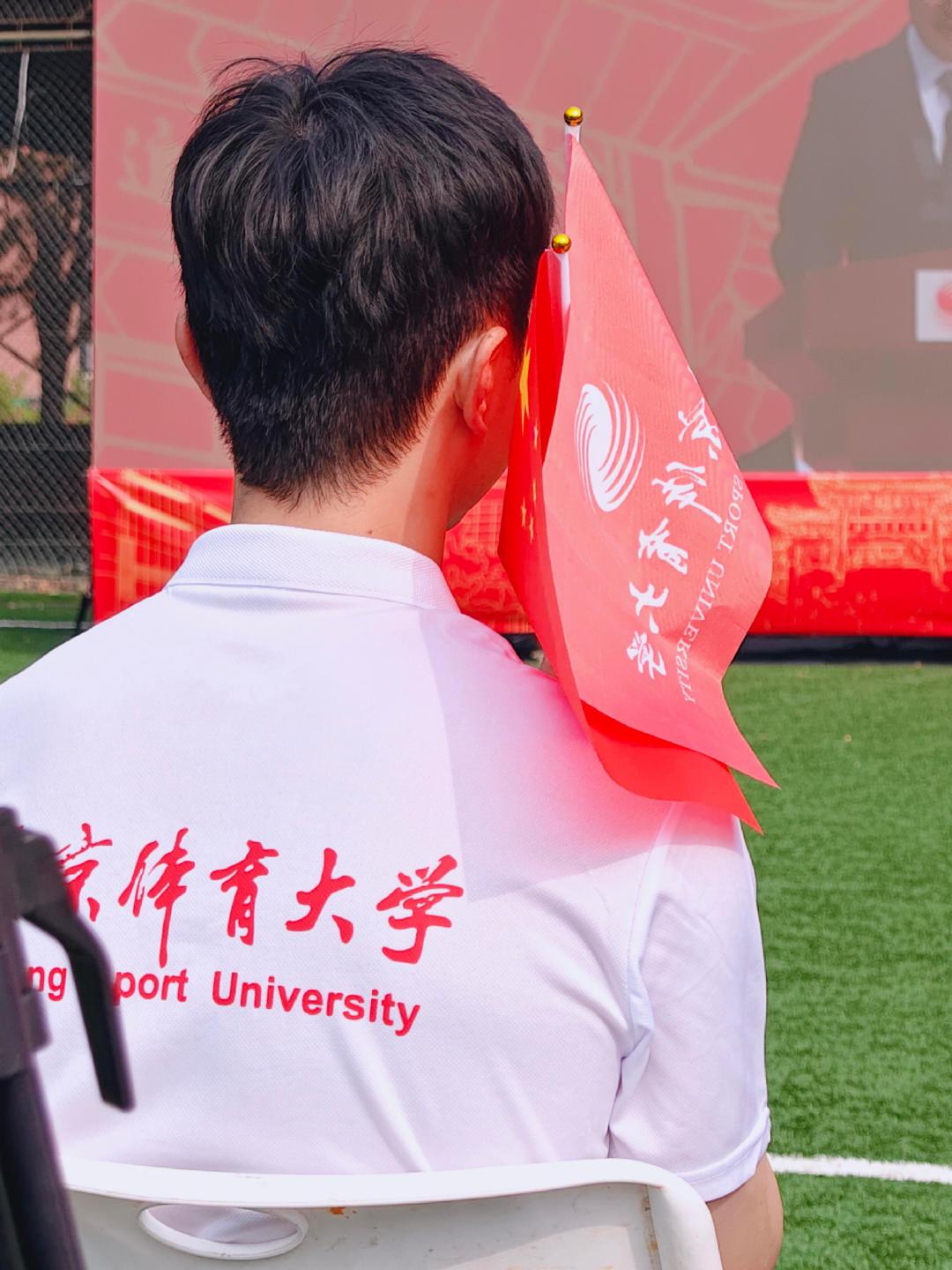#马龙博士开学典礼发言##马龙#好想捏捏小猫脸🤏​