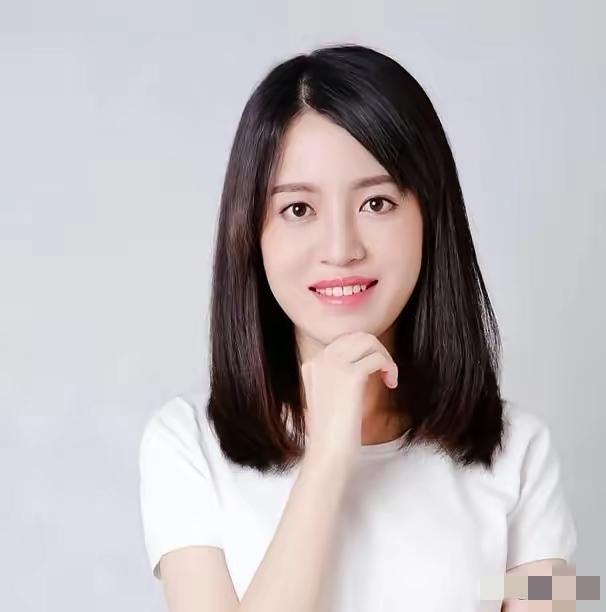 陆盈盈，1988年出生，籍贯浙江宁波，本科毕业于浙江大学，博士毕业于美国康奈尔大