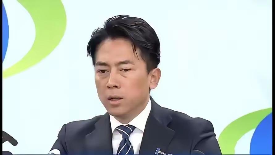 日本防卫大臣小泉进次郎，一句话把窗户纸捅破了。他说，日本现在必须毫无禁忌地讨