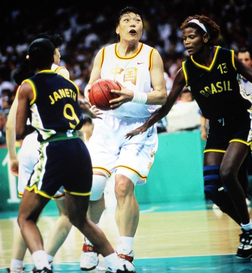 中国篮球史上唯一位世锦赛MVP，巅峰郑海霞到底有多强！1994年女篮世锦赛，