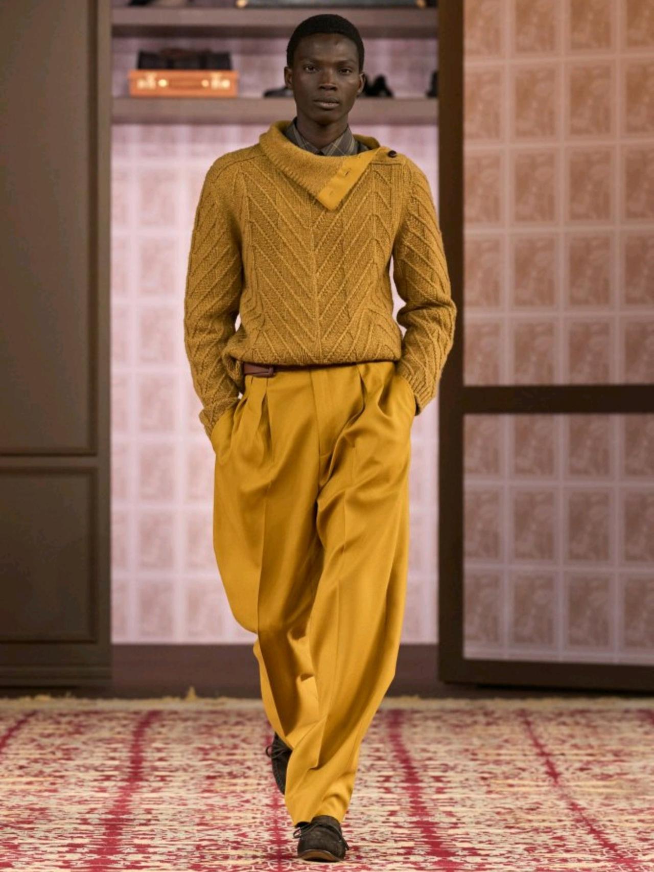 Zegna2026秋冬男装系列的色彩宛如一幅浓郁的自然油画，以阿尔卑斯雪绒花、
