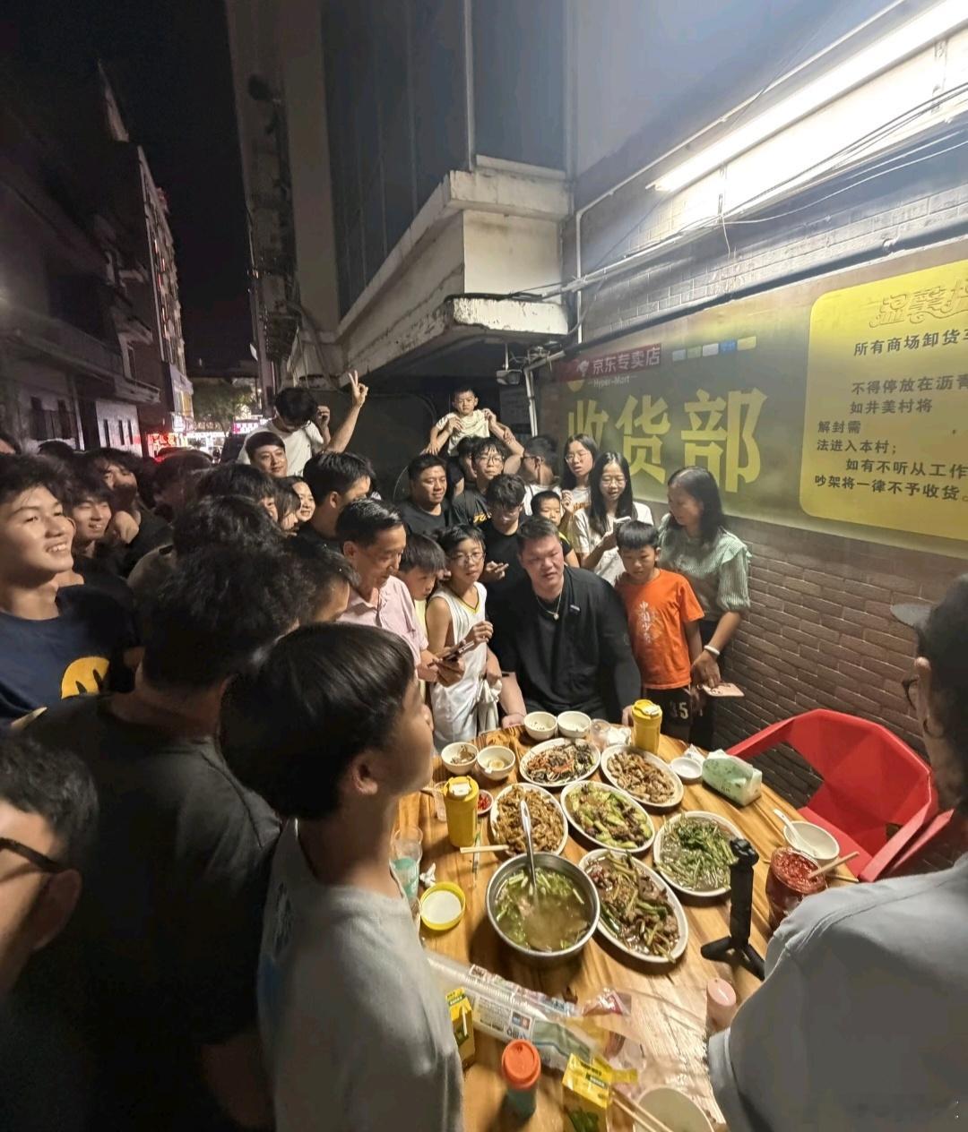 朱芳雨总经理更新个人社媒vlog，离任后首度发声，朱总称赞了东莞这座城市的篮球底