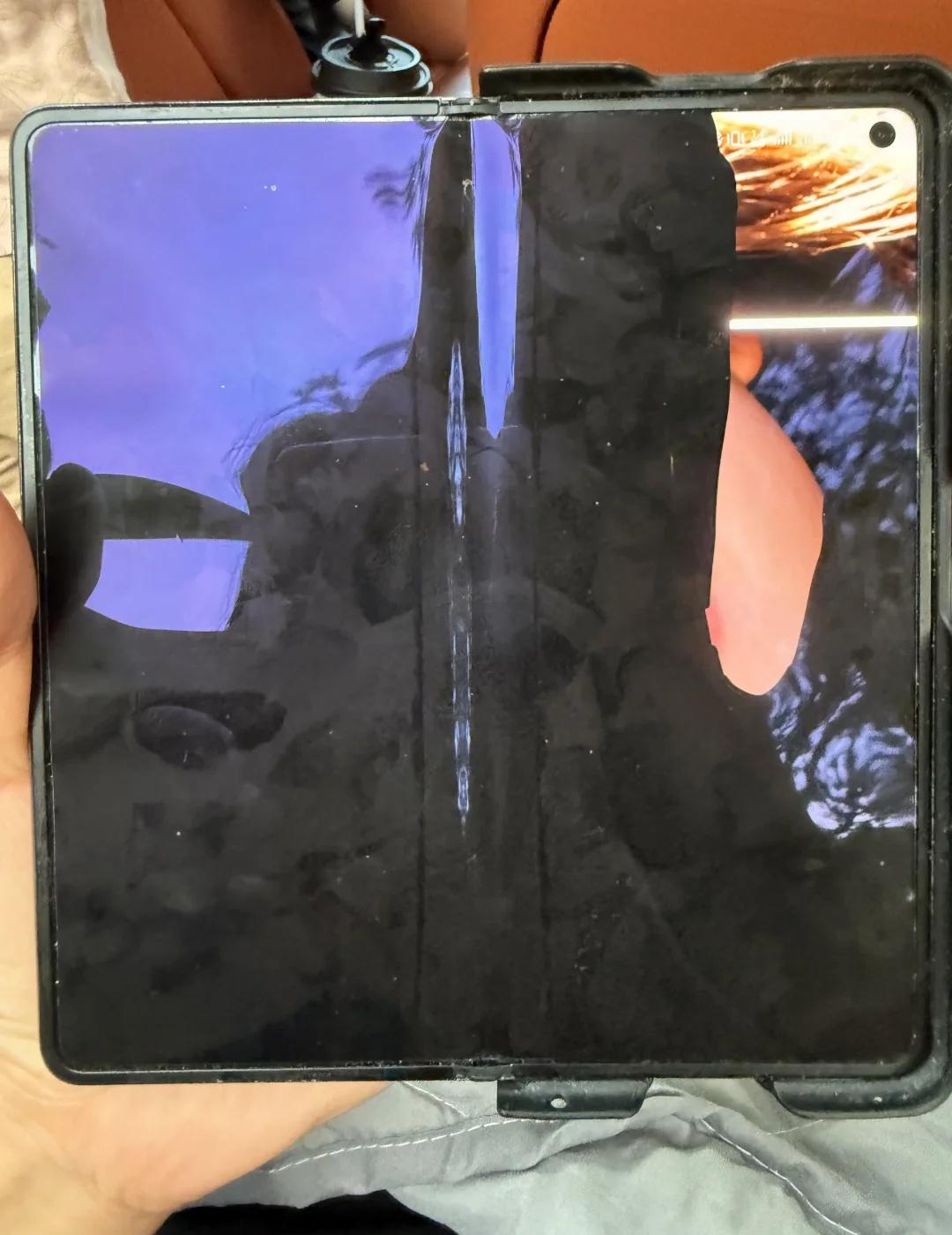 华为手机还能信吗？？没想到这种事情真的能发生在自己身上，前几天用的时候还好好的
