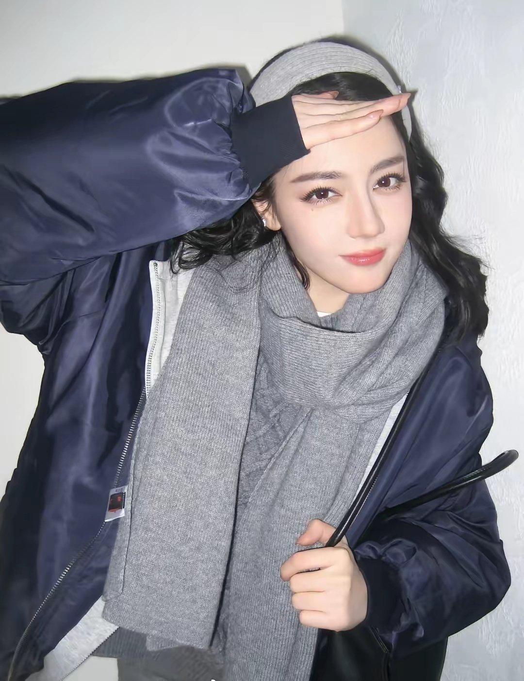 女明星们的五一营业照！张婧仪迪丽热巴陈瑶李一桐王玉雯阚清子李沁鞠婧祎