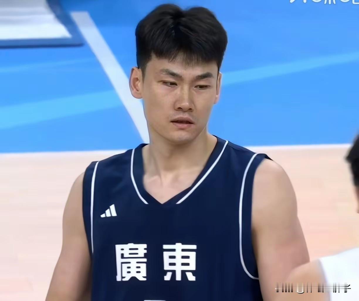 王睿泽参加广东拼多多联军，发挥神勇，助拼多多夺冠。本应该完成任务，应该兽跑鸟散，