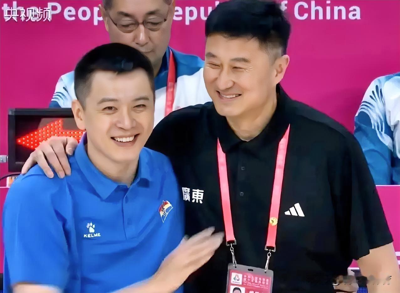 周日的辽粤大战，辽篮想要战胜兵强马壮的广东队，杨鸣只有这一个机会，，，前几个赛