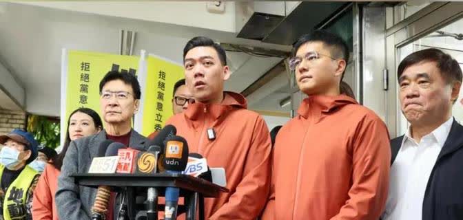 这事儿真是让人想不到，吴思瑶的罢免案居然有这么多猫腻。听说北检那边已经侦办完了，