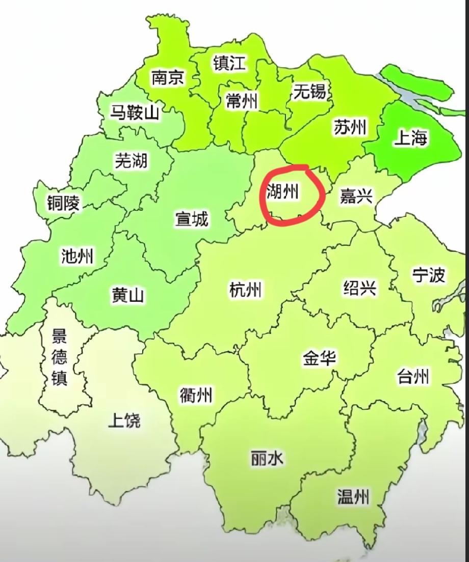 原来苏州和杭州之间正好隔了一个湖州，可见湖州的地理位置多么重要，它就像是一座桥梁