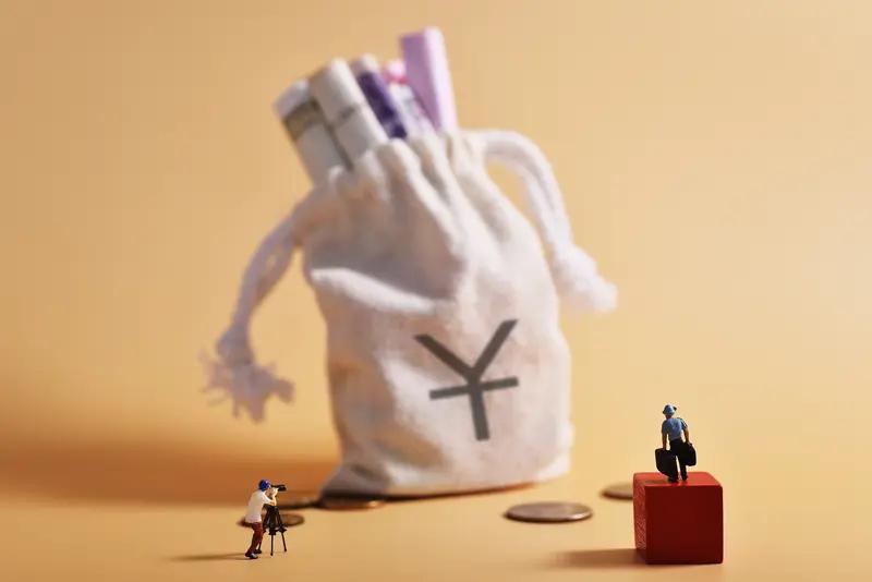 网贷信用卡负债上岸可太难了，但也不是没招。我有个朋友之前负债20万，他先做的