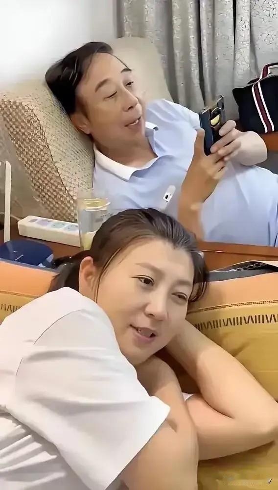 文艺界乱象丛生！是该适当整治一下了！如果闫学晶只是一名艺人，三句话不离金钱不顾及