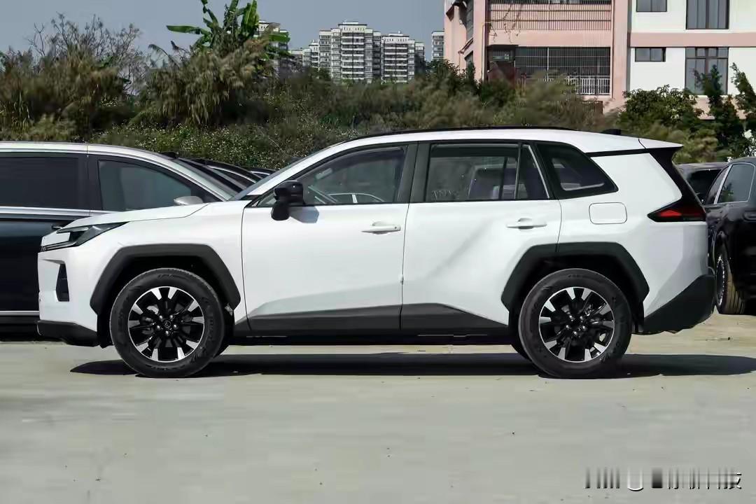 全球颜值+硬核机械！威兰达AIR版，家用越野两不误预算15万内，想找一台颜值