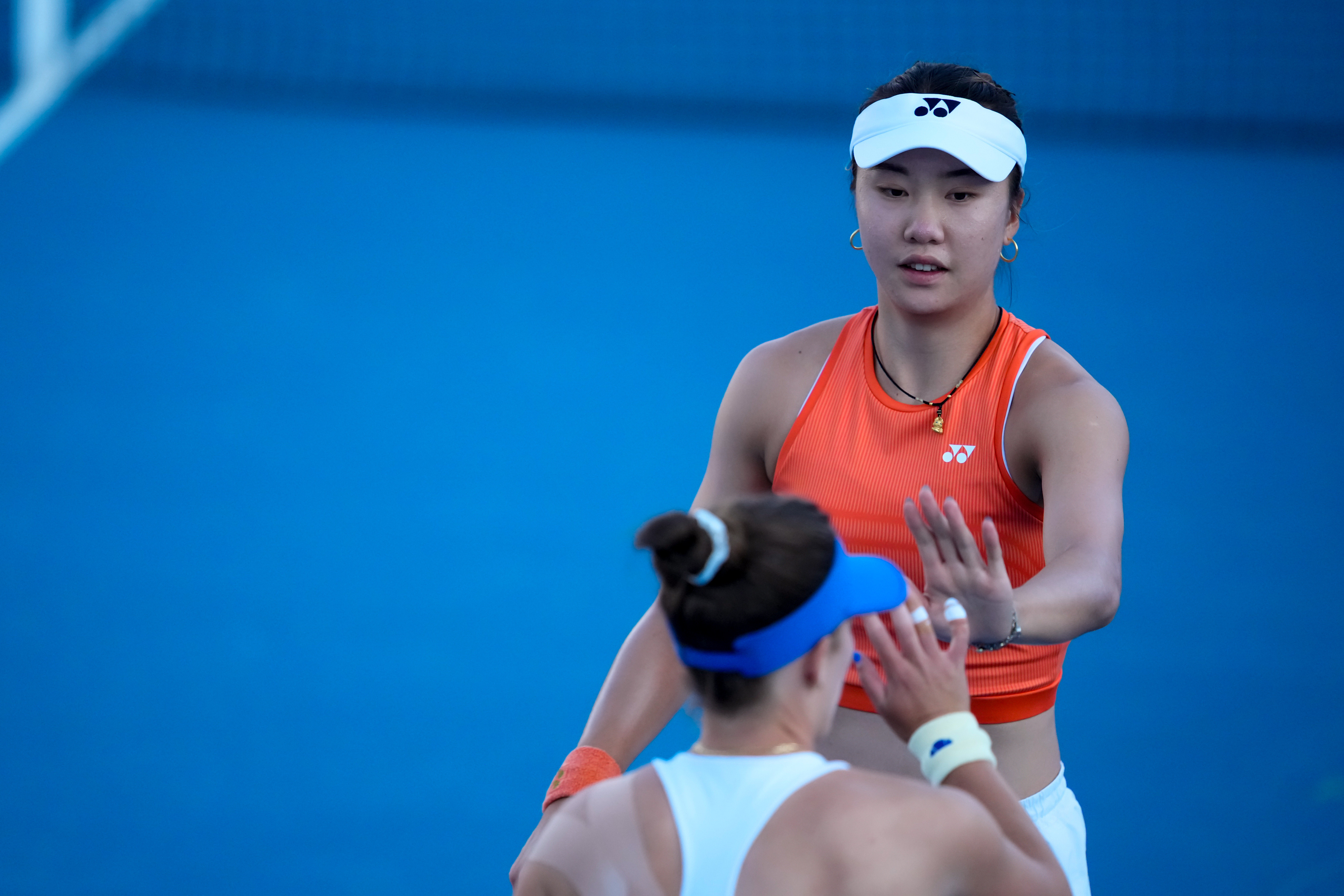 汤千慧组合晋级决赛🤜🤛WTA250雅典站双打半决赛，4号种子汤千慧/卢姆斯登