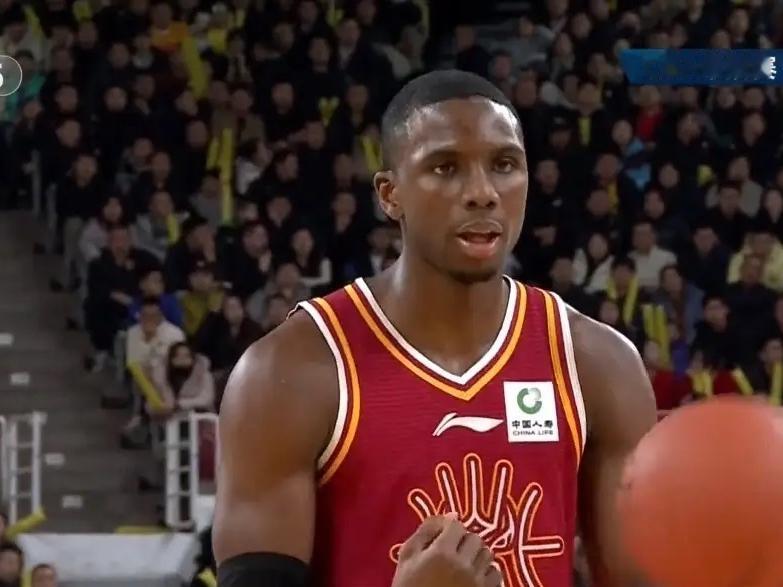 脸都不要了[捂脸哭]，山西86-87不敌北京，这3位球员必须为输球负责！1.