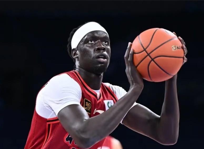 奥莫特自宣离队，不去客场！北京首钢外援奥莫特个人媒体官宣离队，奥莫特三轮进入比