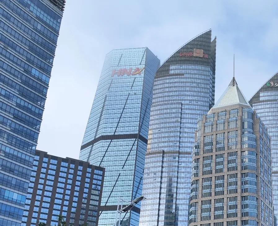 除了一线城市，其他城市楼市行情还会好吗？上个月大王终于想通把房子挂中介，准备卖