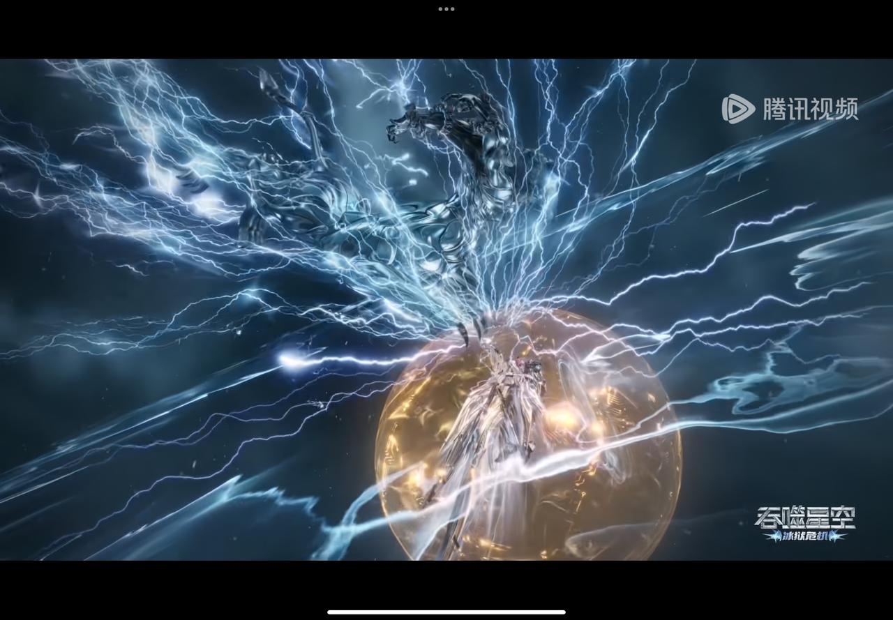 国漫吞噬星空如果说是普通的不朽强者，恐怕都抵挡不住奔雷王的一击，但是罗峰有羽翼还