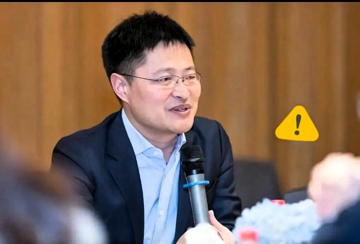 赵海峰这事，或许会带来不少改变：第一、各类商务聚餐会更加谨慎，不少人不敢肆意劝