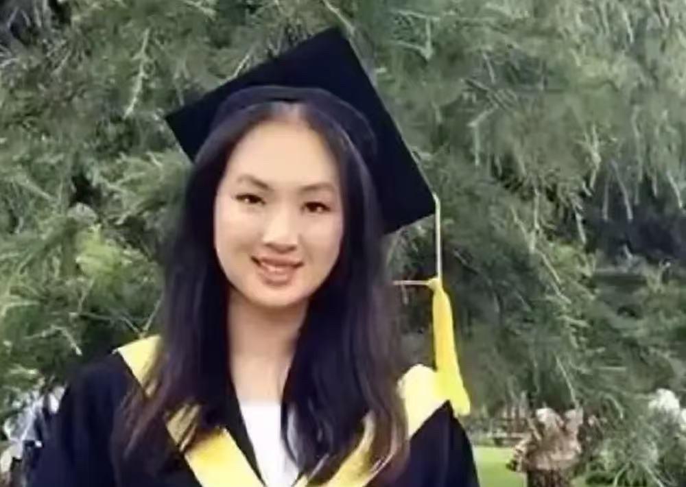 姚安娜这波属实赢麻了！我质疑过她进哈佛是砸钱镀金，也吐槽过富二代进娱乐圈