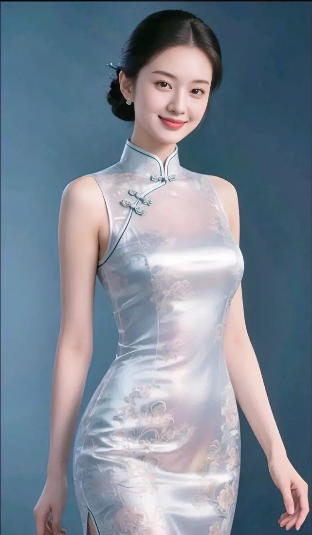 浅蓝旗袍泛柔光，盘扣轻轻锁时光。发髻挽住温婉，笑意落在眉旁。暗纹