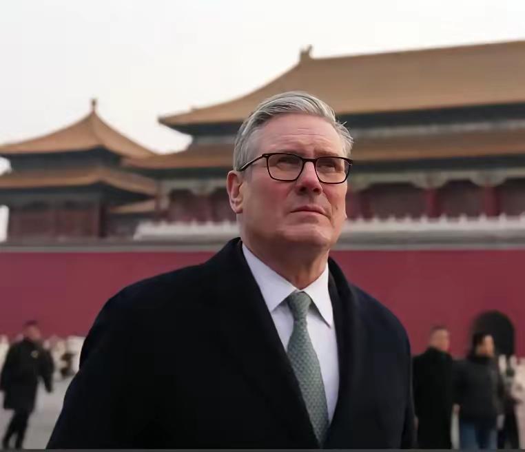 5月8日，英国地方选举初步结果揭晓，首相斯塔默领导的工党失利，英国对华政策也释放