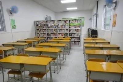 暑假想给孩子报补习班能离家近一点老师专业水平高一点学习环境差不多就行七