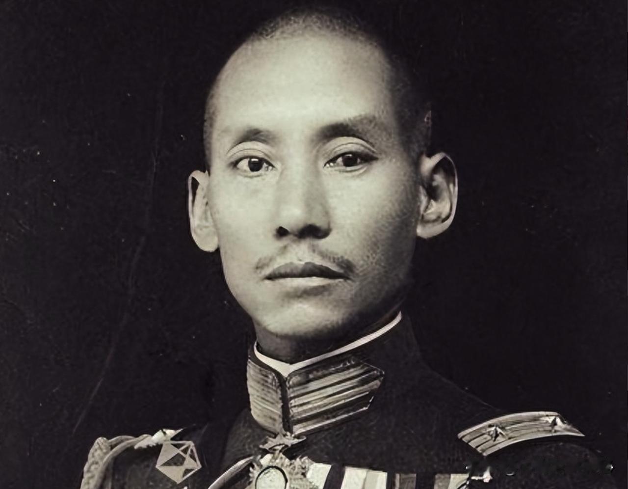 1950年，龙云的儿子被解放军击毙，龙云闯进中南海，喊着“我要见毛主席！”谁知，