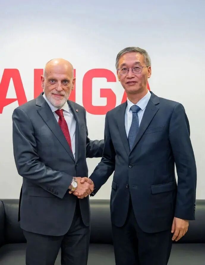 姆巴佩发表涉华不当言论, 西甲主席与中国大使会面寻求解决方案